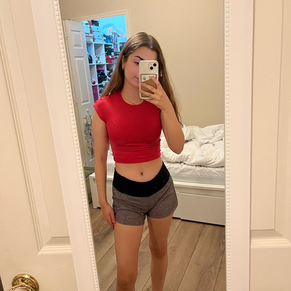 Lululemon Speed Up Low-Rise Lined Short 2.5"